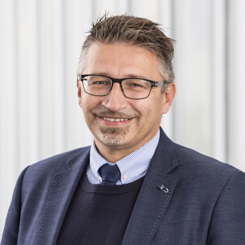 Stefan Schmid Stefan Schmid
